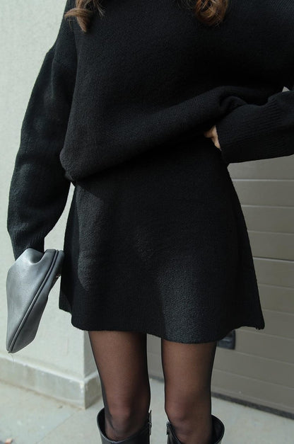 Marie Zweiteiliges Strick-Ensemble – Pullover & Rock